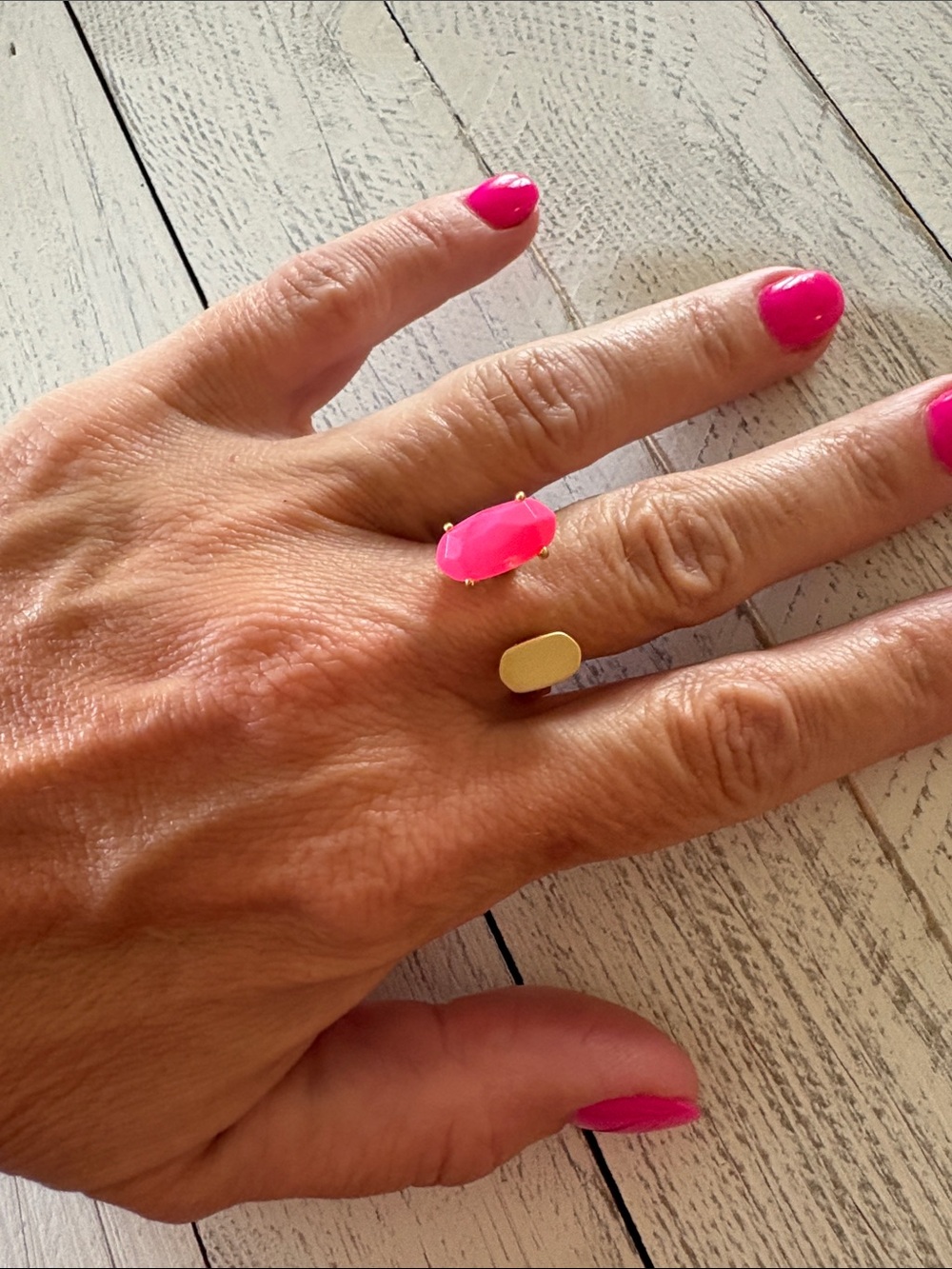 Kendra Scott Pink Agate Pryde Gold Open Ring SIZE 7 Adjustable - Picture 6 of 7